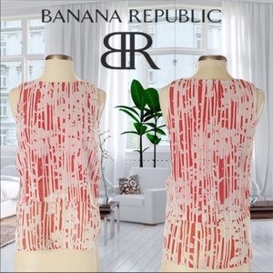 Banana Republic Orange & White Abstract Sleeveless Pull On Tank / Top / Shirt.
